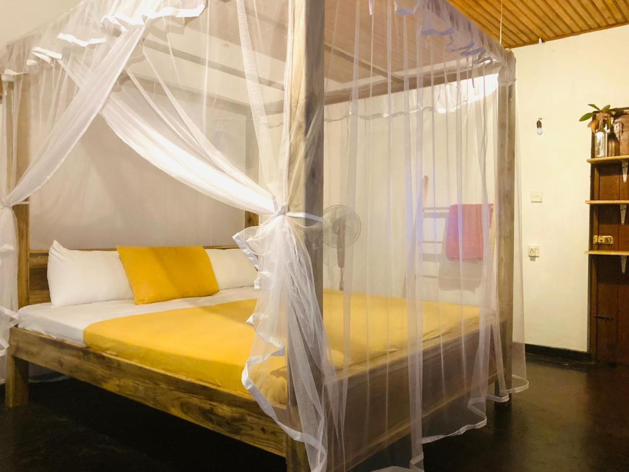 Salty Garden Arugambay Bed and Breakfast Arugam Bay Kamer foto