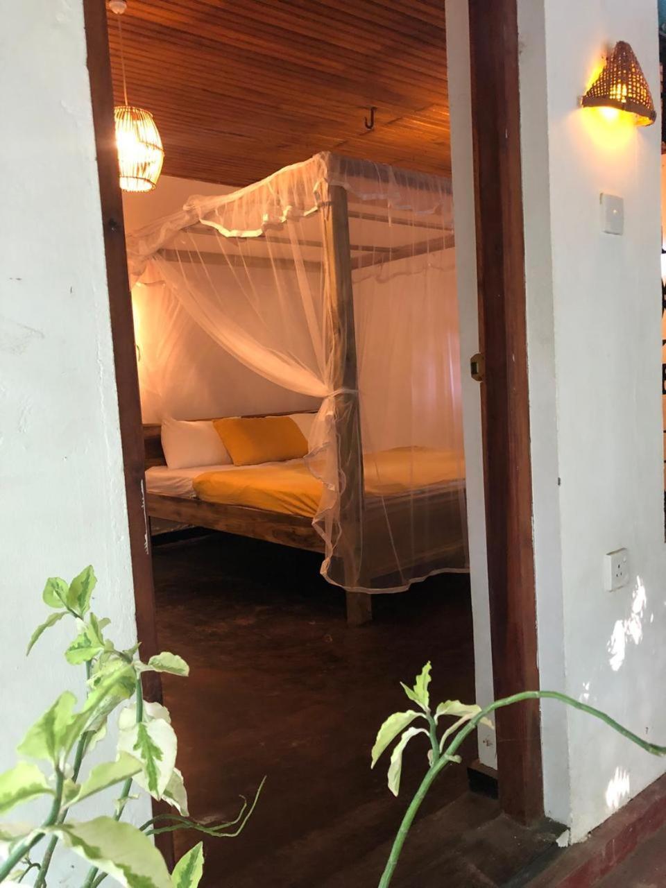Salty Garden Arugambay Bed and Breakfast Arugam Bay Kamer foto